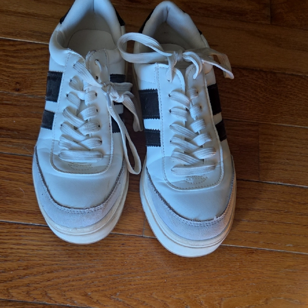 Classic White and Black Women's Sneakers